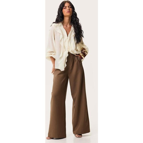 Calça wide leg caramelo